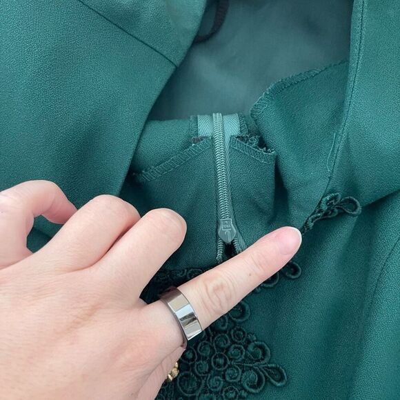 Vintage R&M Richards Hunter Green Lace Modest Dress Size 8 - Picture 9 of 9